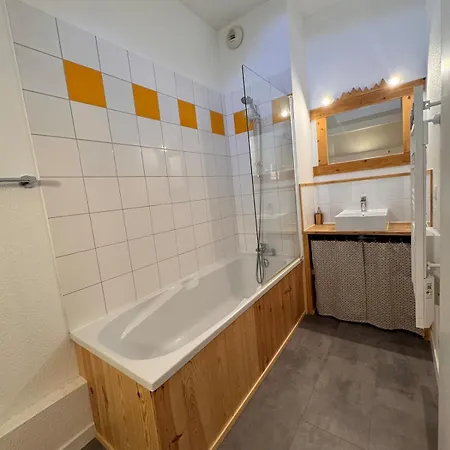 2º Etage Apartamento *